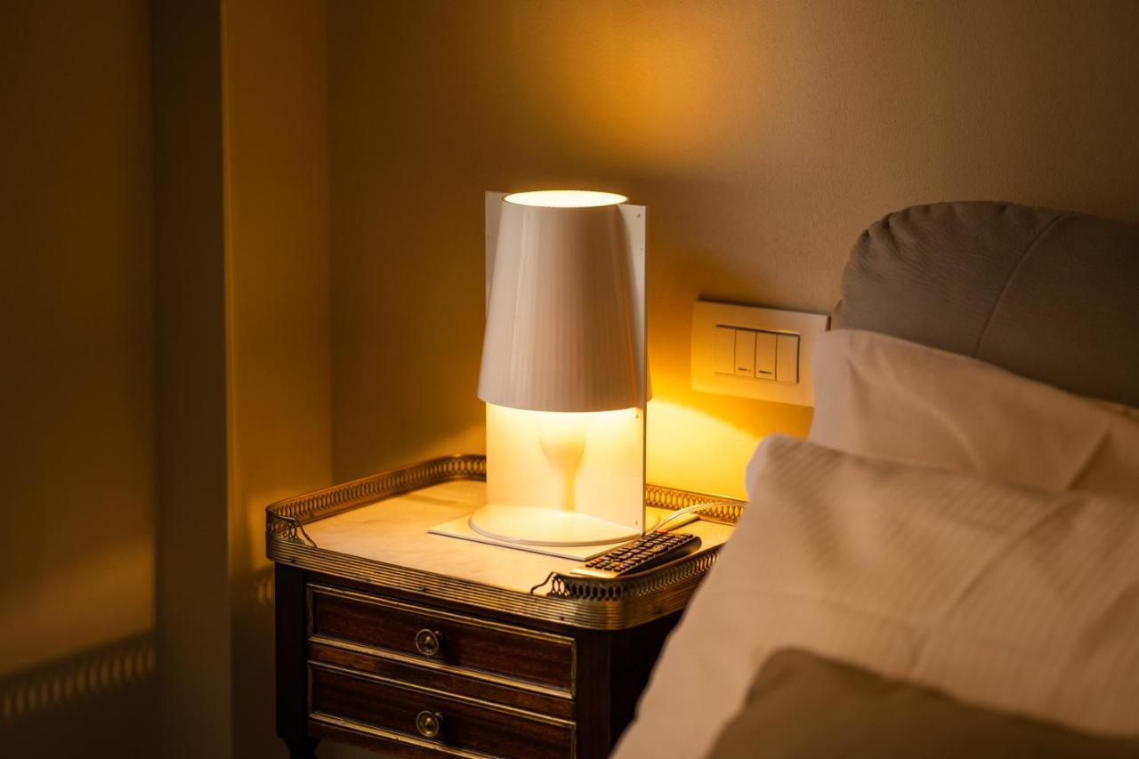 Noble Floor - Luxury Apartment ルッカ エクステリア 写真