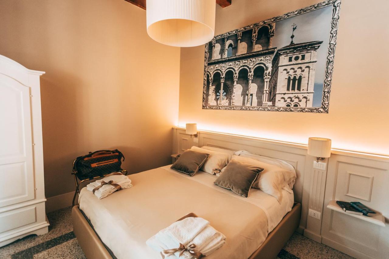 Noble Floor - Luxury Apartment ルッカ エクステリア 写真